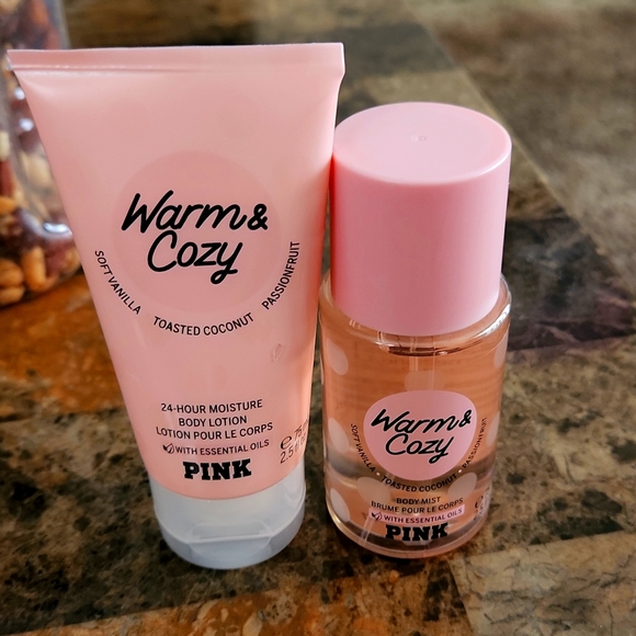 PINK Victoria's Secret Other - SOLD🆕🌺 PINK Warm & Cozy mini set